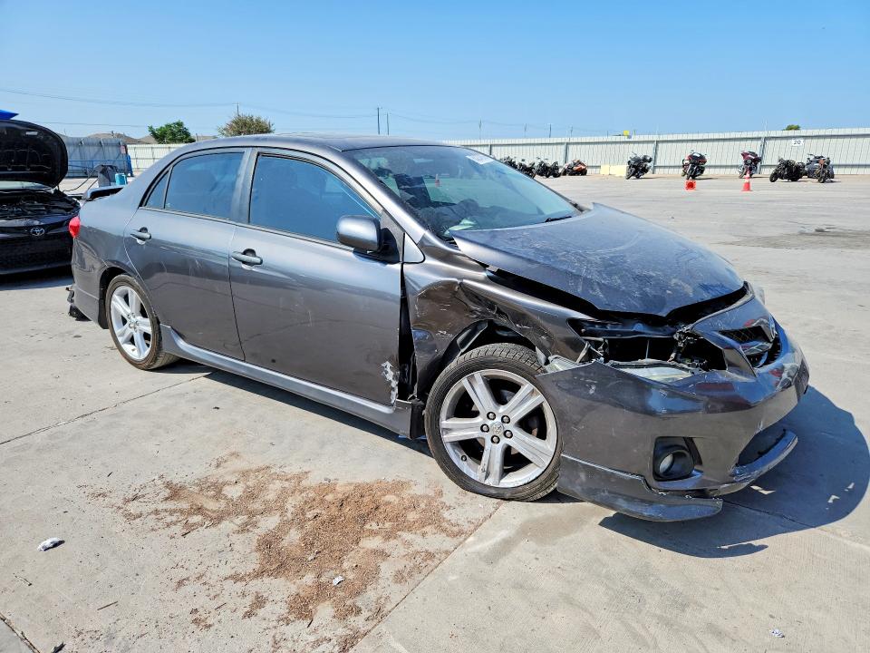 Photo 4 from auction – 2013 TOYOTA COROLLA with VIN 5YFBU4EE7DP101377