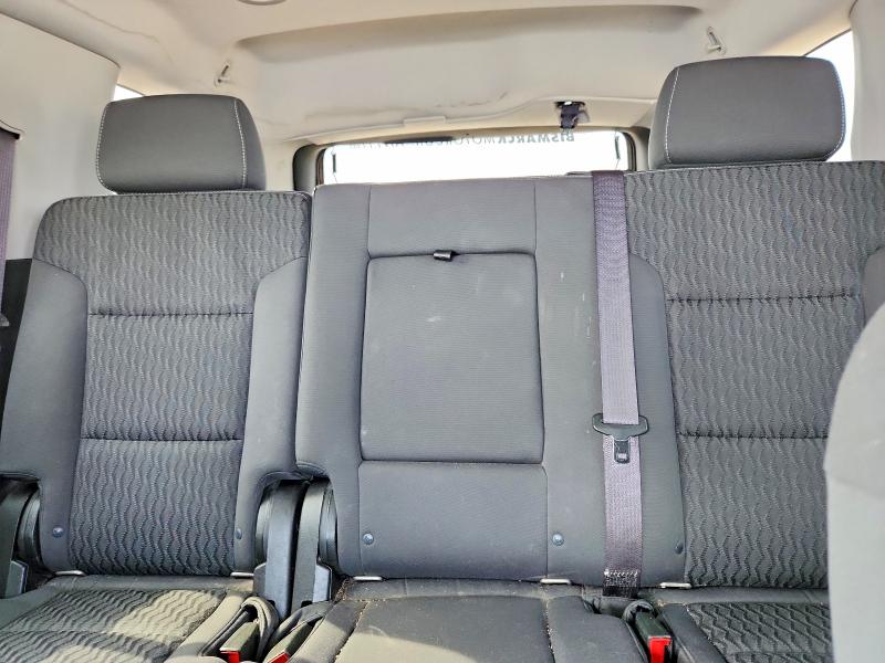 Photo 10 from auction – 2016 CHEVROLET TAHOE with VIN 1GNSKAEC3GR261647