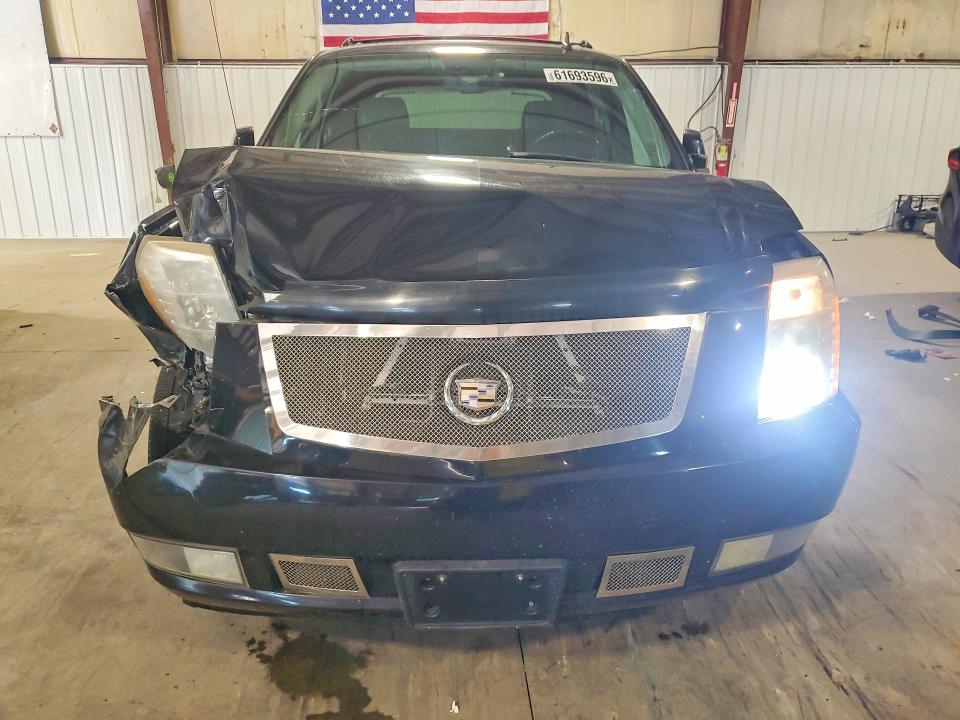 Photo 5 from auction – 2007 CADILLAC ESCALADE with VIN 3GYFK628X7G275532