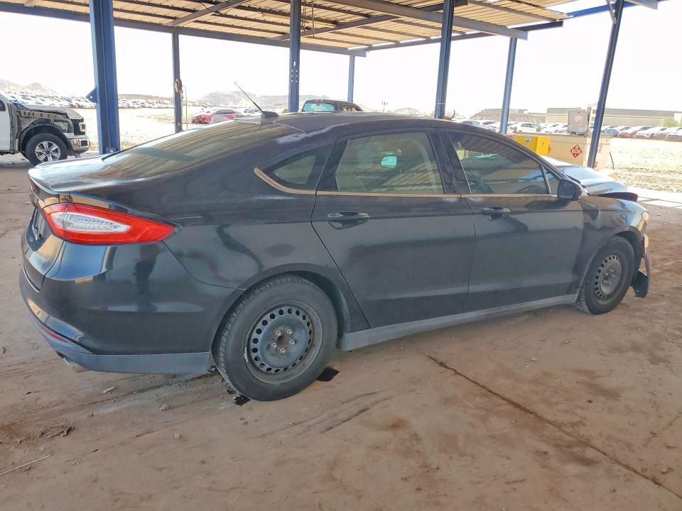 Photo 3 from auction – 2013 FORD FUSION with VIN 3FA6P0G74DR263726