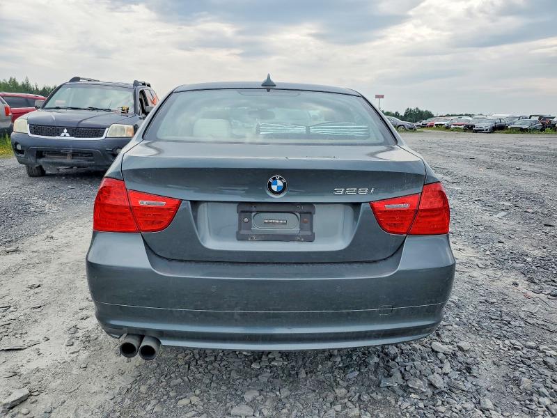 Photo 6 from auction – 2010 BMW 328 with VIN WBAPK7C58AA458340