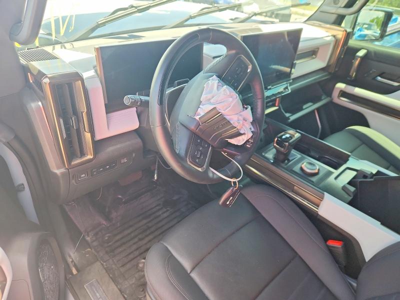 Photo 8 from auction – 2024 GMC HUMMER SUV with VIN 1GKB0NDE9RU107151