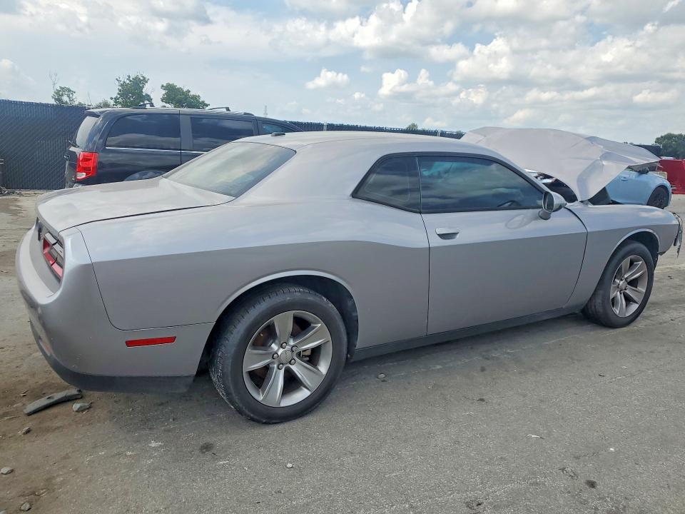 Photo 3 from auction – 2015 DODGE CHALLENGER with VIN 2C3CDZAG6FH811392