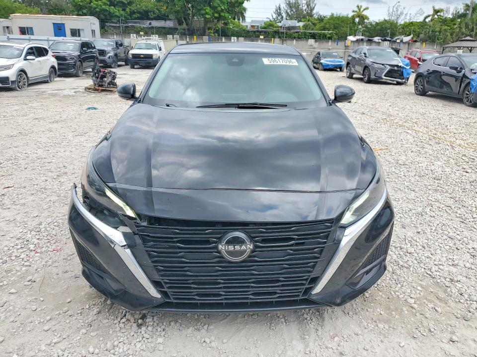 Photo 5 from auction – 2023 NISSAN ALTIMA with VIN 1N4BL4DV4PN424538