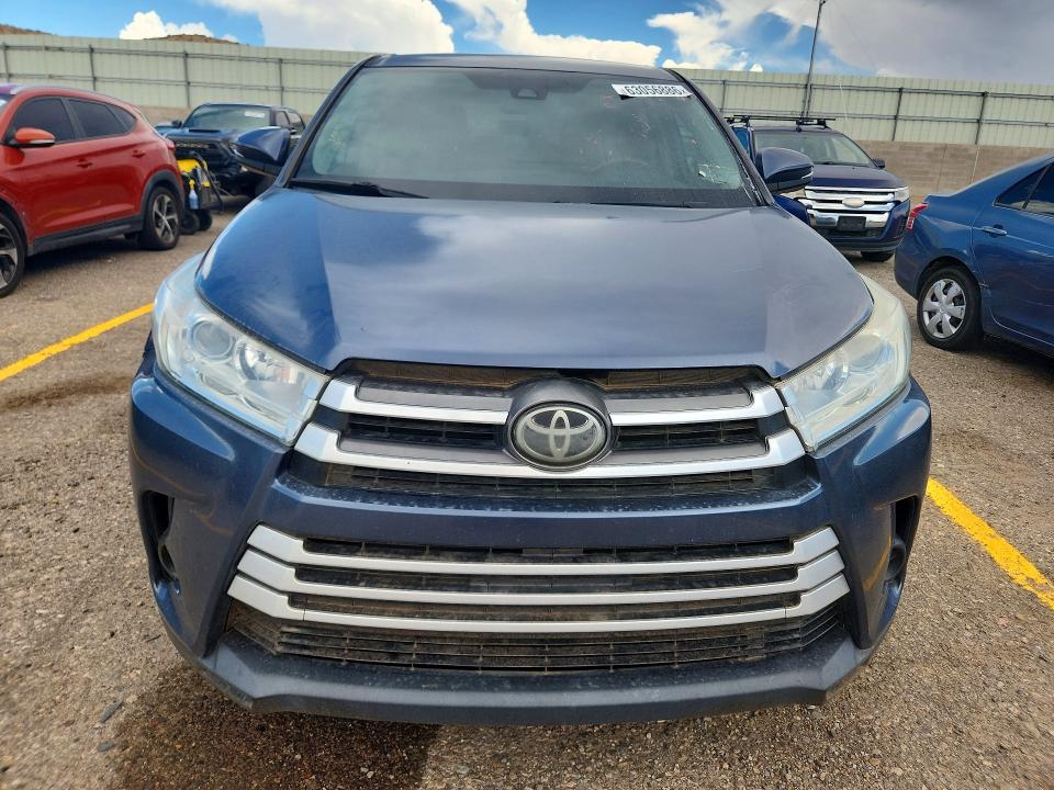 Photo 5 from auction – 2019 TOYOTA HIGHLANDER with VIN 5TDBZRFH3KS965130