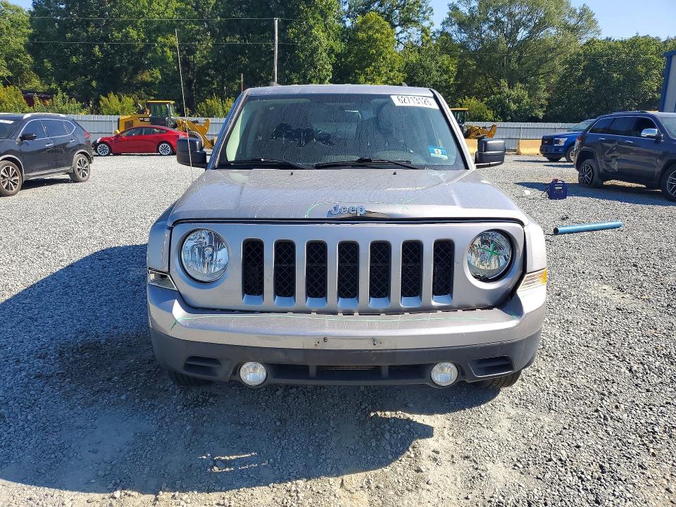 Photo 5 from auction – 2015 JEEP PATRIOT with VIN 1C4NJPBA2FD399514