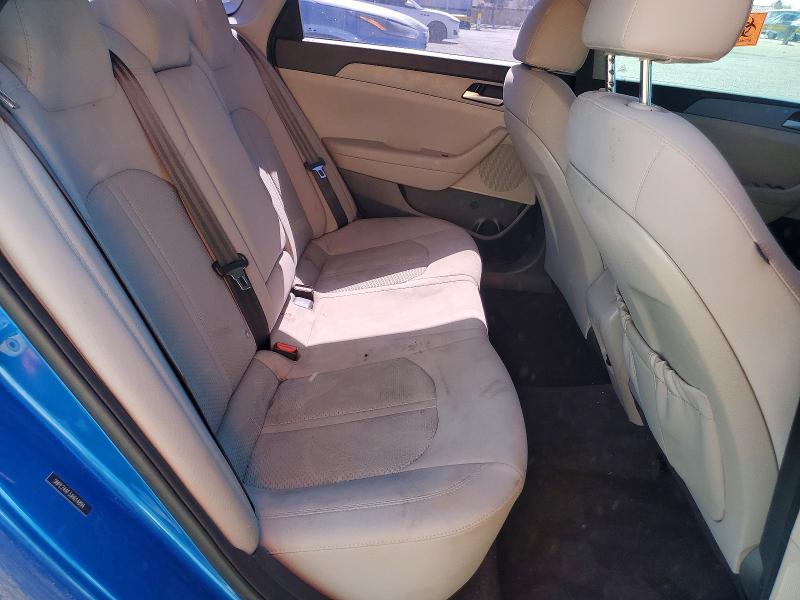 Photo 10 from auction – 2018 HYUNDAI SONATA with VIN 5NPE24AF3JH614894