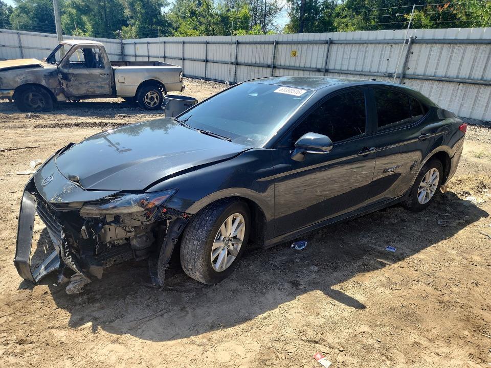 TOYOTA CAMRY 2025 with VIN 4T1DAACK5SU038607 - Photo from auction