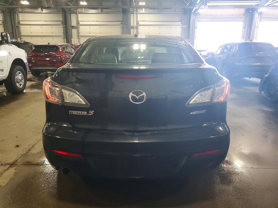 Photo 6 from auction – 2013 MAZDA 3 with VIN JM1BL1W74D1780062