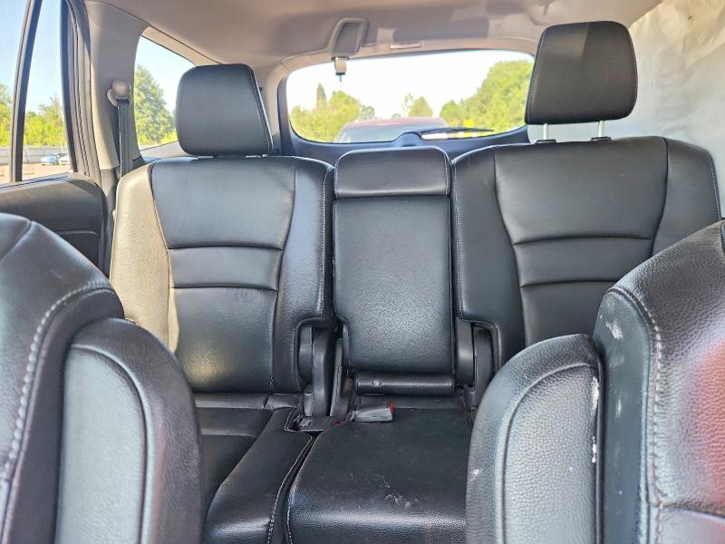 Photo 10 from auction – 2019 HONDA PILOT with VIN 5FNYF6H57KB057398