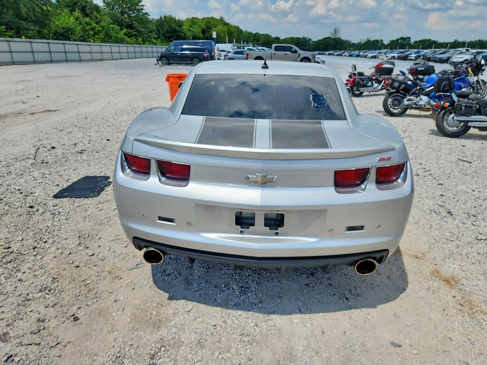 Photo 6 from auction – 2011 CHEVROLET CAMARO with VIN 2G1FT1EW1B9102834