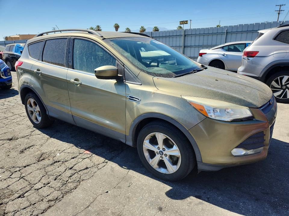 Photo 4 from auction – 2013 FORD ESCAPE with VIN 1FMCU0GX4DUA26003