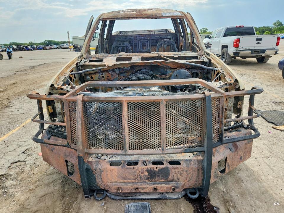 Photo 5 from auction – 2017 CHEVROLET SILVERADO with VIN 3GCUKTEJ2HG460508