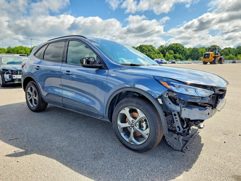 Photo 4 from auction – 2025 FORD ESCAPE with VIN 1FMCU9NA5SUB32427