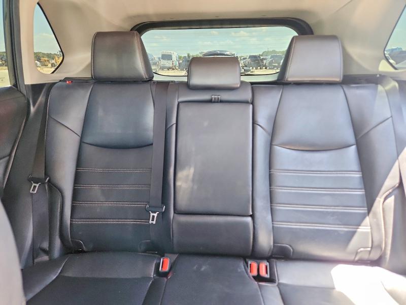 Photo 10 from auction – 2019 TOYOTA RAV4 with VIN 2T3C1RFV1KC022185