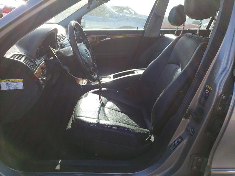 Photo 7 from auction – 2005 MERCEDES-BENZ E with VIN WDBUF65J55A669496