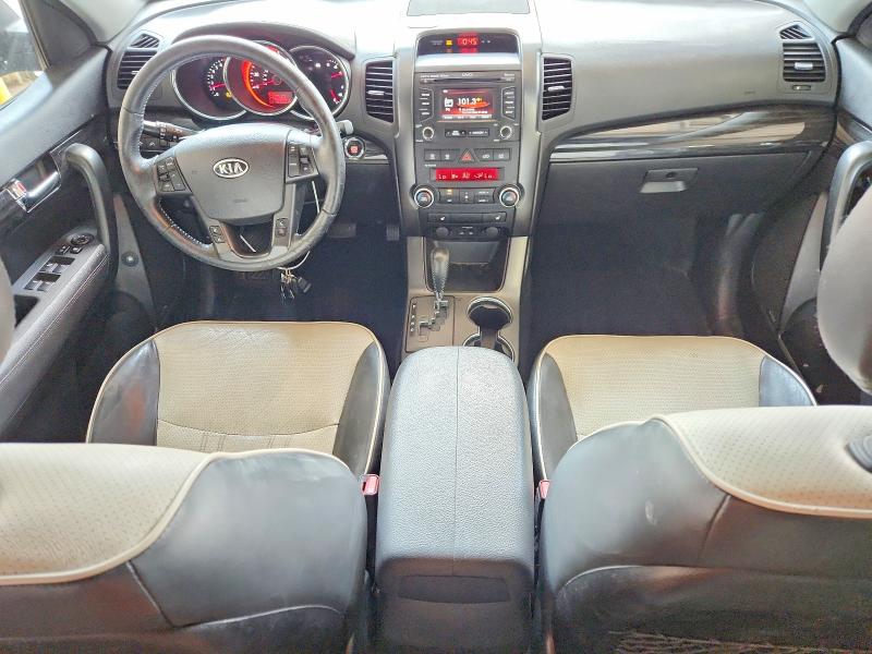 Photo 8 from auction – 2013 KIA SORENTO with VIN 5XYKW4A20DG337265