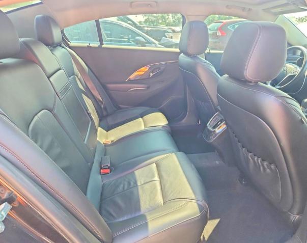 Photo 10 from auction – 2015 BUICK LACROSSE with VIN 1G4GC5G30FF174901