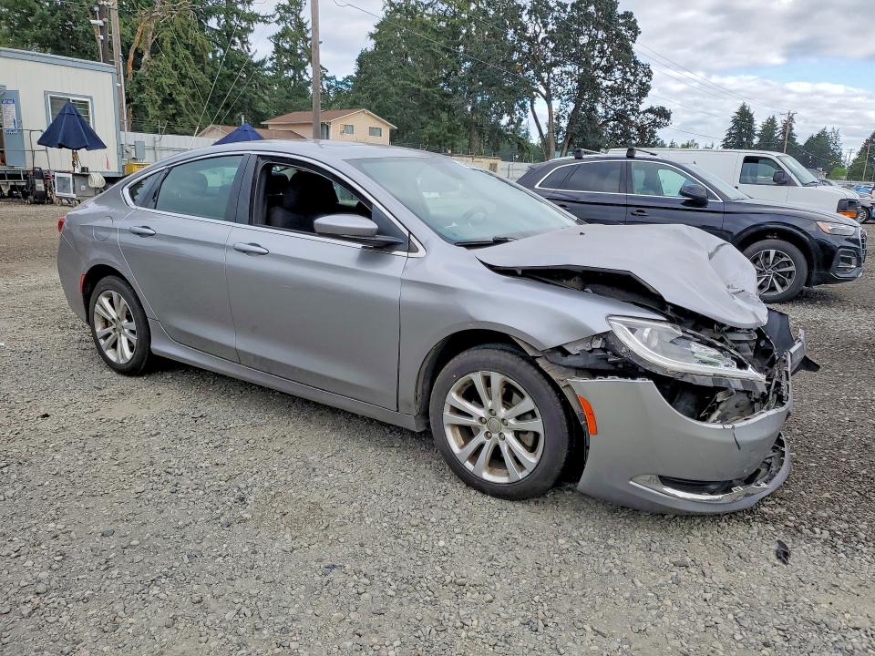 Photo 4 from auction – 2015 CHRYSLER 200 with VIN 1C3CCCAB7FN728291