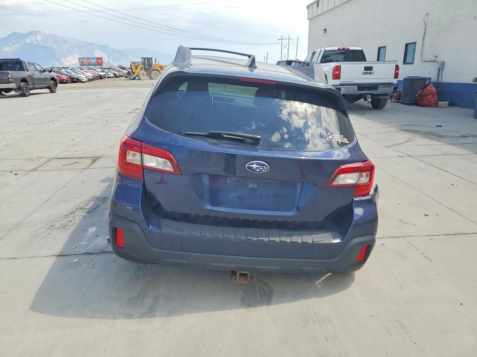 Photo 6 from auction – 2018 SUBARU OUTBACK with VIN 4S4BSACCXJ3219428
