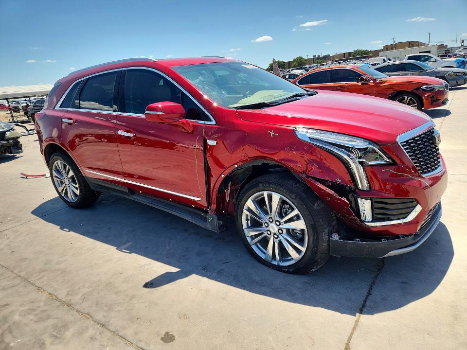 Photo 4 from auction – 2024 CADILLAC XT5 with VIN 1GYKNERS6RZ706758