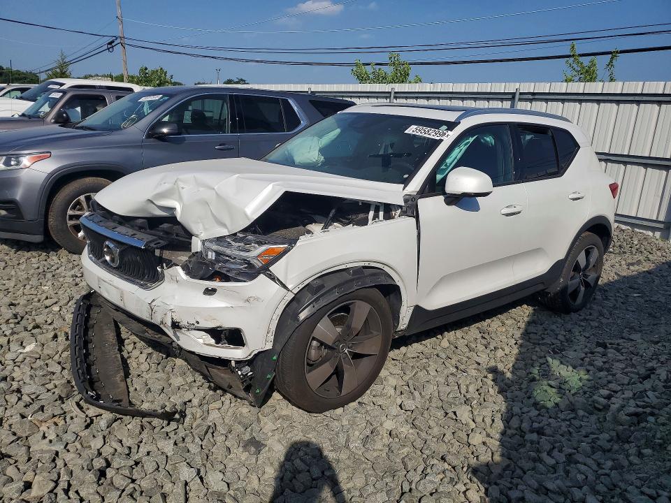 VOLVO XC40 2021 with VIN YV4162UK2M2465235 - Photo from auction