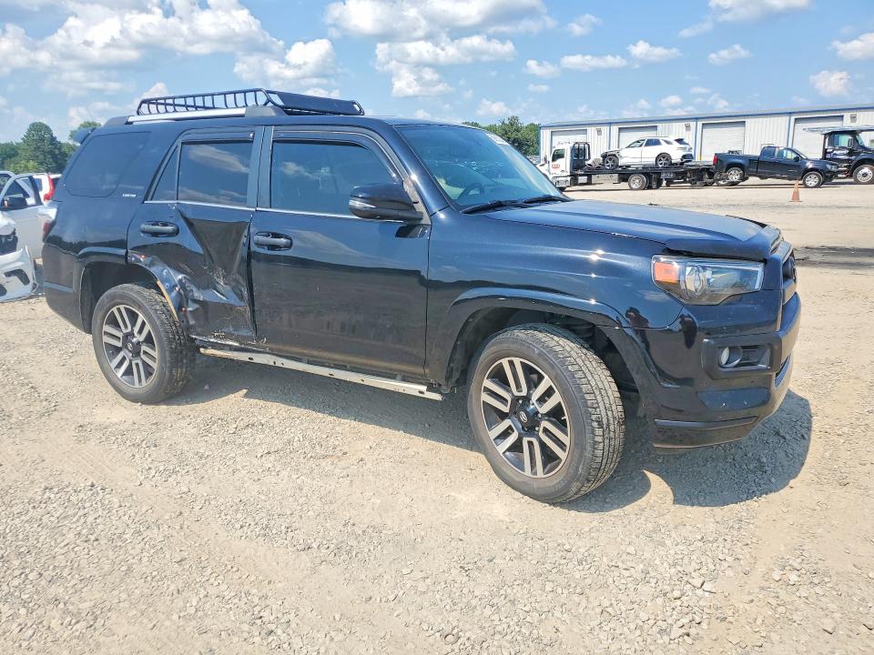 Photo 4 from auction – 2019 TOYOTA 4RUNNER with VIN JTEBU5JR9K5718557