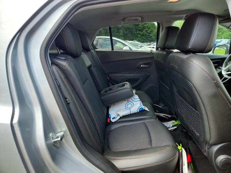 Photo 11 from auction – 2018 CHEVROLET TRAX with VIN 3GNCJPSB0JL167228
