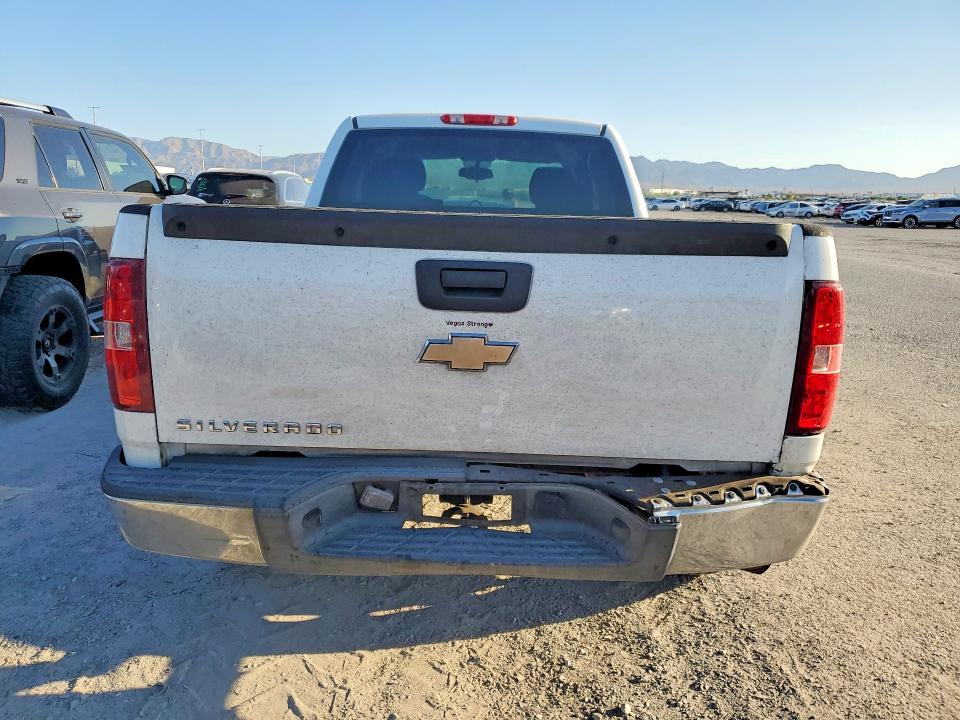 Photo 6 from auction – 2008 CHEVROLET SILVERADO 1500 with VIN 1GCEC19018Z140927