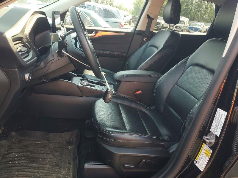 Photo 7 from auction – 2022 FORD ESCAPE with VIN 1FMCU9J91NUB50827