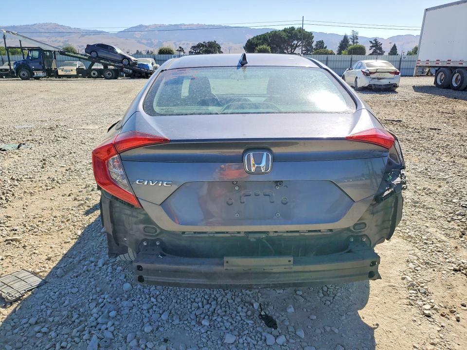 Photo 6 from auction – 2018 HONDA CIVIC with VIN 2HGFC2F78JH505591