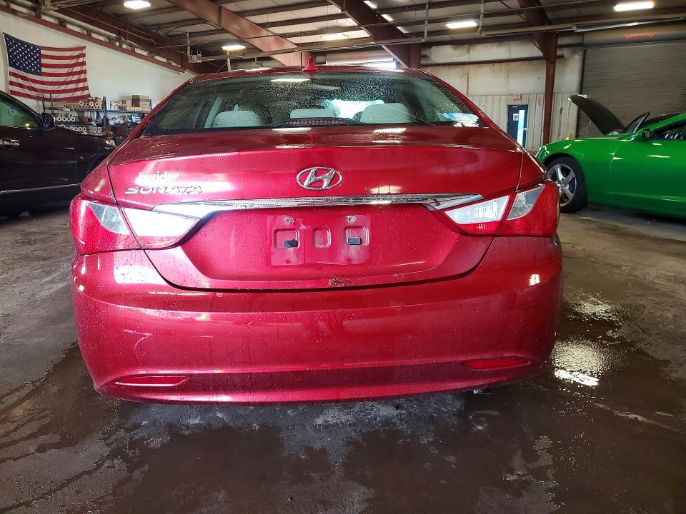 Photo 6 from auction – 2013 HYUNDAI SONATA with VIN 5NPEB4AC7DH701482