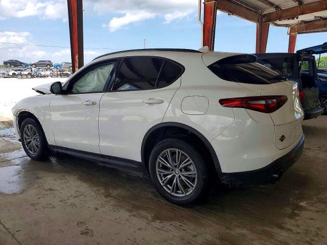 Photo 3 from auction – 2022 ALFA ROMEO STELVIO with VIN ZASPAJAN5N7D28208