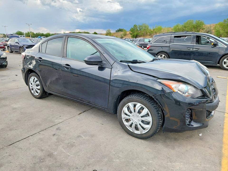 Zdjęcie 4 z aukcji – 2013 MAZDA 3 z VIN JM1BL1U78D1822106