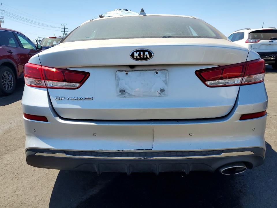 Photo 6 from auction – 2019 KIA OPTIMA with VIN 5XXGT4L37KG363383