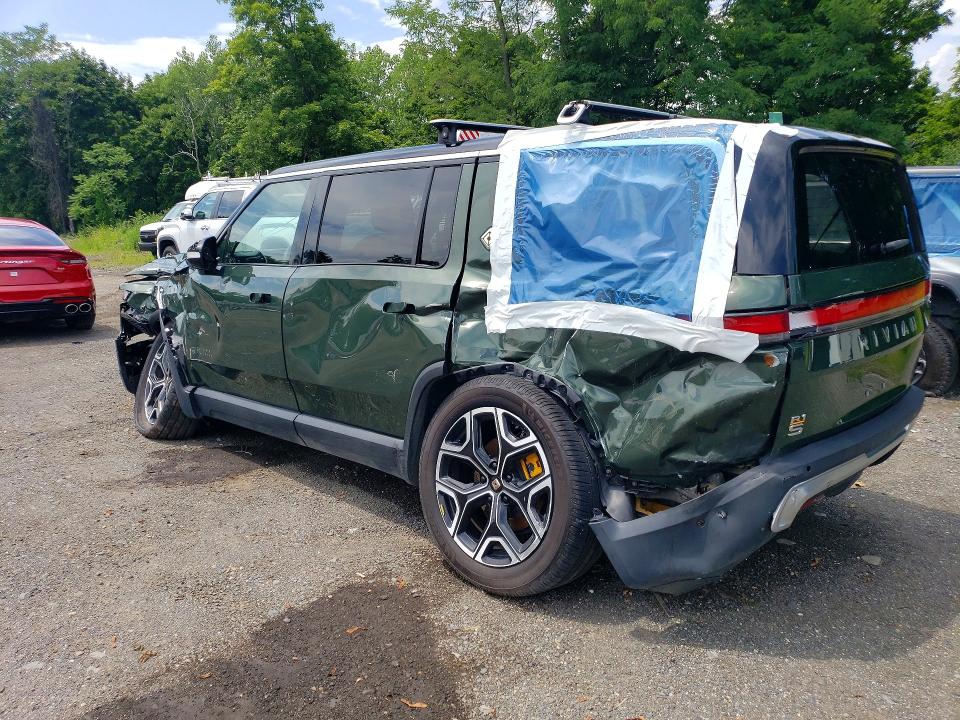 Photo 2 from auction – 2023 RIVIAN R1S with VIN 7PDSGABLXPN020988