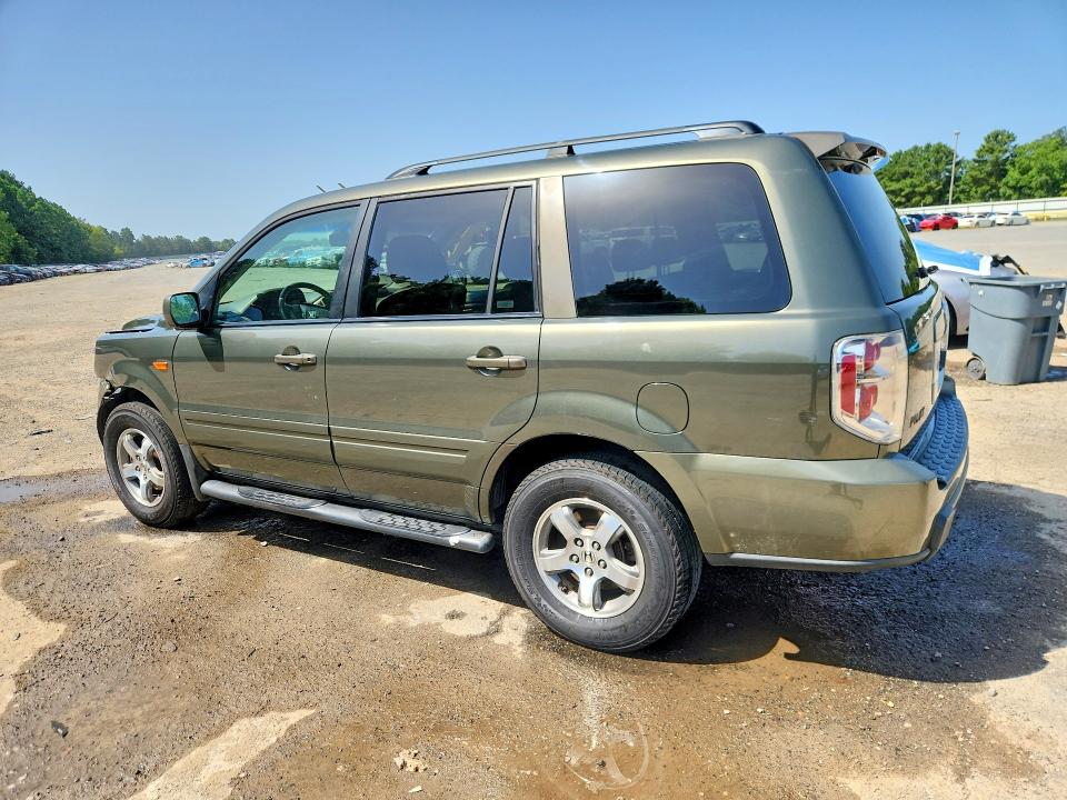Photo 2 from auction – 2006 HONDA PILOT with VIN 5FNYF28606B034729