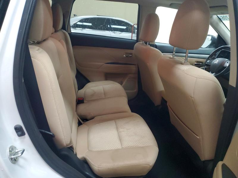 Photo 11 from auction – 2017 MITSUBISHI OUTLANDER with VIN JA4AD3A37HZ005491