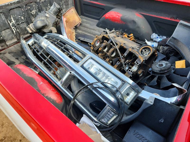 Photo 12 from auction – 1998 CHEVROLET GMT-400 with VIN 2GCEC19R6W1204089