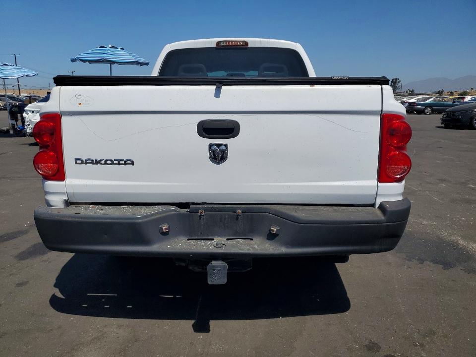 Photo 6 from auction – 2005 DODGE DAKOTA with VIN 1D7HE28K85S151319