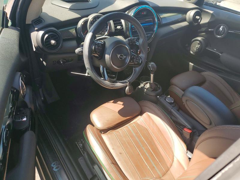 Photo 8 from auction – 2019 MINI COOPER with VIN WMWXP7C51K2L14593