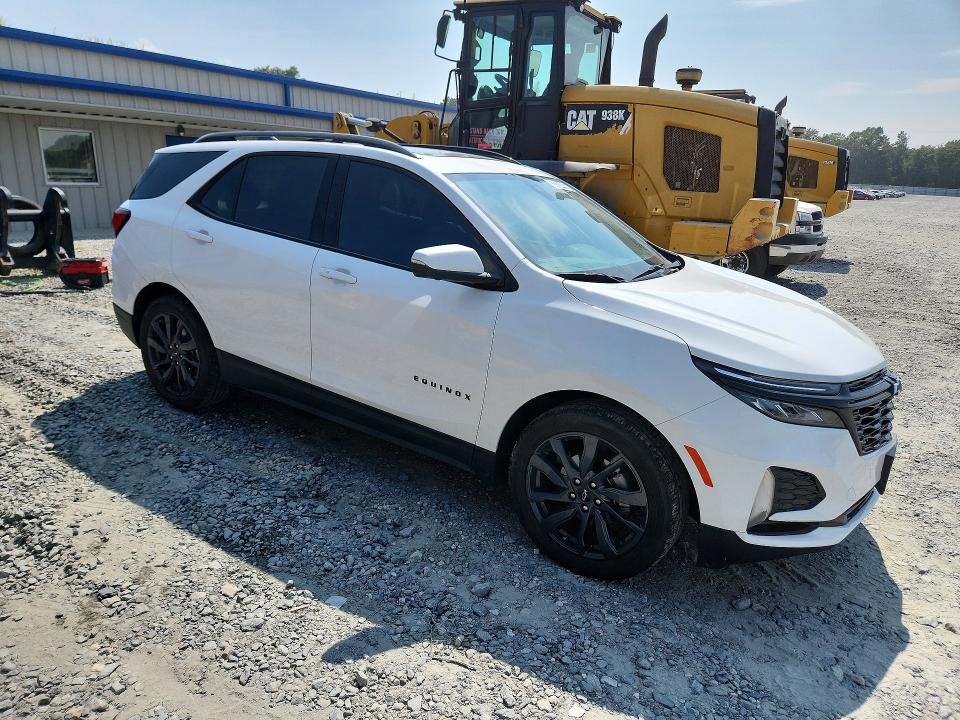 Photo 4 from auction – 2024 CHEVROLET EQUINOX with VIN 3GNAXMEGXRS151423