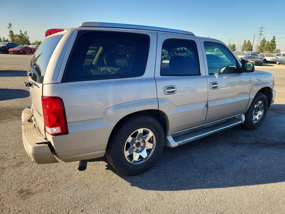 Photo 3 from auction – 2006 CADILLAC ESCALADE with VIN 1GYEC63N76R116687