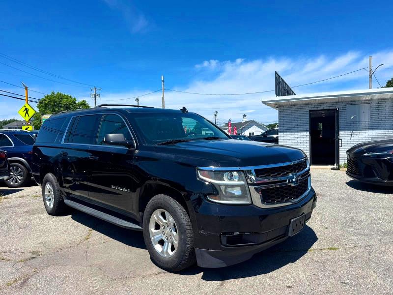 CHEVROLET SUBURBAN 2017 with VIN 1GNSKHKC5HR196718 - Photo from auction