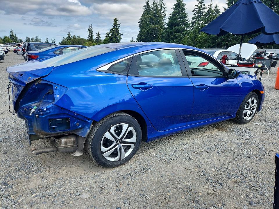 Photo 3 from auction – 2021 HONDA CIVIC with VIN 2HGFC2F63MH504196