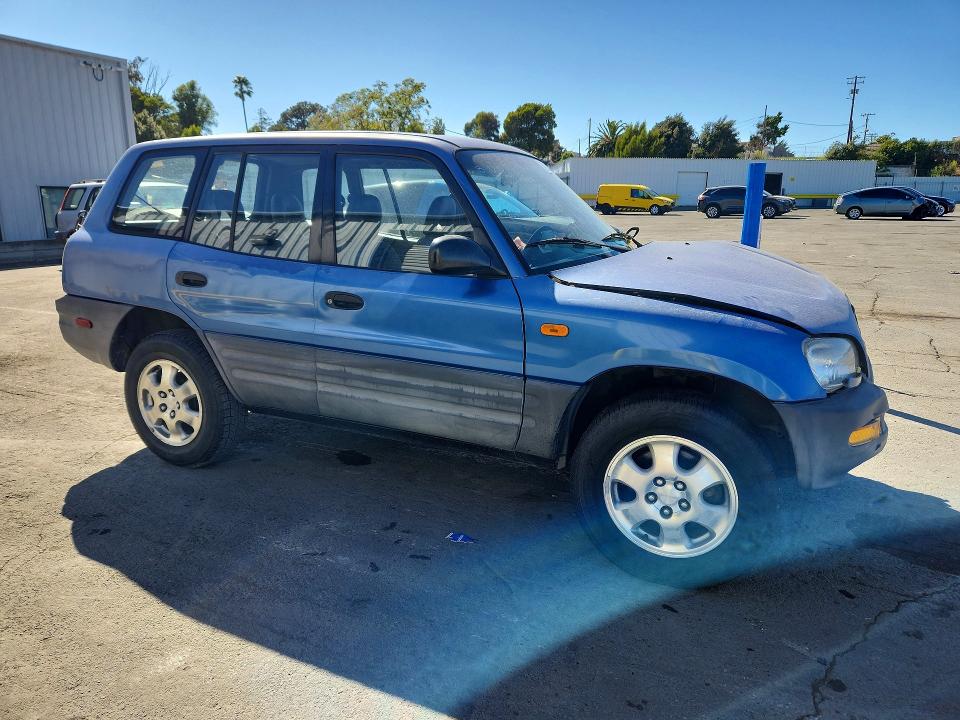 Photo 4 from auction – 1997 TOYOTA RAV4 with VIN JT3HP10V5V7026970