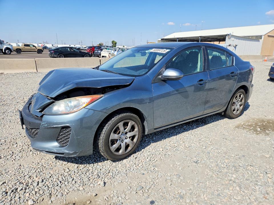 MAZDA 3 2013 с VIN JM1BL1U70D1786153 - Фото с аукциона