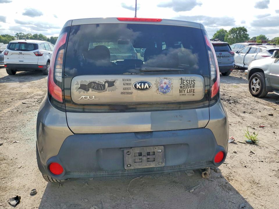 Photo 6 from auction – 2015 KIA SOUL with VIN KNDJN2A21F7128636