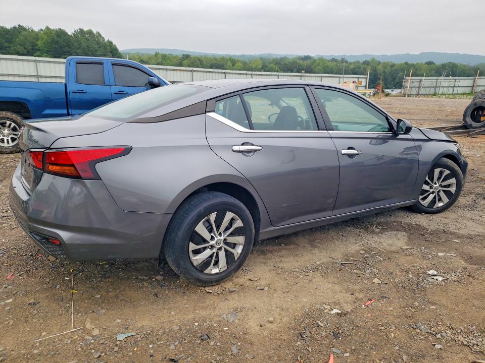 Photo 3 from auction – 2024 NISSAN ALTIMA with VIN 1N4BL4BV4RN334585