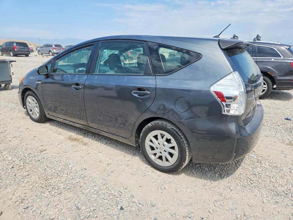 Photo 2 from auction – 2013 TOYOTA PRIUS V with VIN JTDZN3EU9D3222269